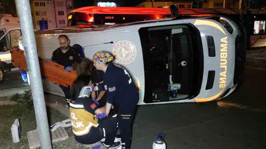 Samsun’da Tramvay ile Ambulans Çarpıştı: 4 Sıhhat Çalışanı Yaralandı