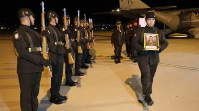 Şehit Oğlunu Karşılayan Baba Hasan Alan: “Ülkesi, Devleti, Namusu İçin Kahramanca Şehit Oldu”