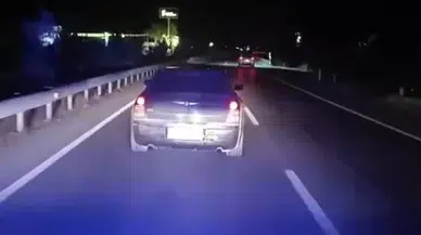 Yolu Kapatıp Ambulansa Geçit Vermedi