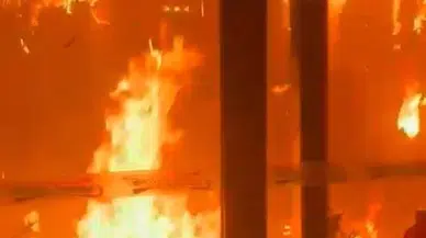 1 Kişinin Öldüğü, 17 Kişinin de Yaralandığı Yangına İlişkin İmgeler Dehşete Düşürdü