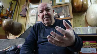 42 Yıllık Ud Ustası Tırnaklarını Mesleğine Feda Etti