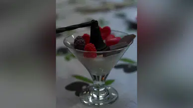 ‘Rengarenk ve Mis Kokulu Mumlar Tasarlandı’