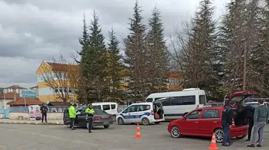 Şok Uygulamalarda Aranan 9 Kişi Yakalandı