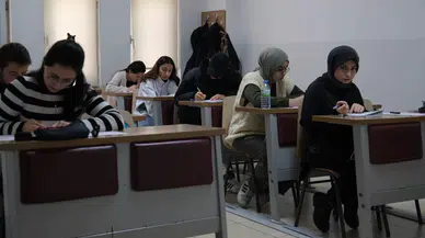 Üniversite Adaylarına Belediye Desteği
