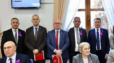 ‘Yoksulluğu Çözene Engel Olma Anlayışı İçindeler’