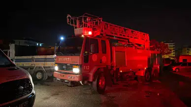 Antalya’da Belediyeye İlişkin Depoda Yangın
