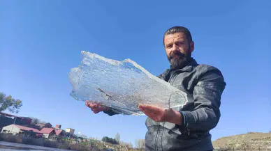 Ardahan’da Kura Irmağı Buz Tuttu