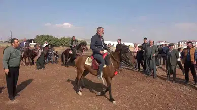 At Sevdalıları Adıyaman’da Bir Ortaya Geldi