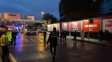 Bakırköy’de Trafik Kazasına Müdahale Eden Polis Gruplarının Ortasına İETT Otobüsü Daldı, 1 Polis Şehit Oldu