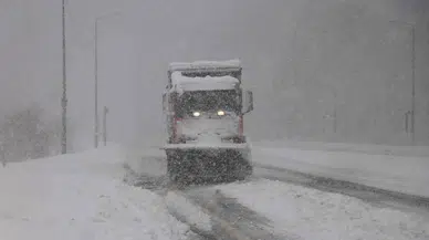 Bolu Dağı’nda Kar Yağışı Tesirli Oluyor