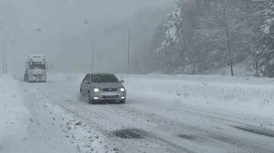 Bolu Dağı’nda Kar Yağışı Tesirli Oluyor: Kar Kalınlığı 75 Santimetreyi Aştı