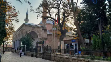 Bursa’da Ecdat Yadigarı Tarihi Cami ve Türbelerdeki Özel Güvenlikçiler Çekiliyor