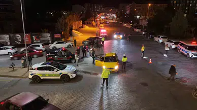Emniyetin Sıkı Kontrolüne Vatandaştan Tam Not: "Bize İtimat Veriyor"