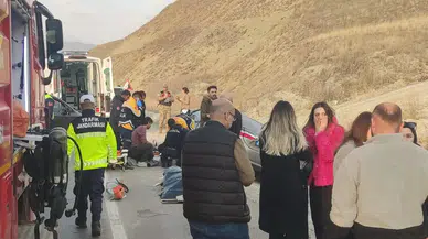 Erzurum’daki Kazada Can Pazarı Yaşandı: 2 Meyyit, 3 Yaralı