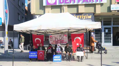 Evlat Nöbetindeki Baba: “Bahçeli’yi Yürekten Kutluyorum”