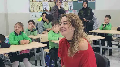 Figen Öğretmene Bin 200 Kilometre Uzaktan Ağlatan Sürpriz