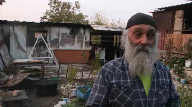 İş Yeri ve Konteyneri Yanan Depremzede Vatandaş Gözyaşlarına Hakim Olamadı