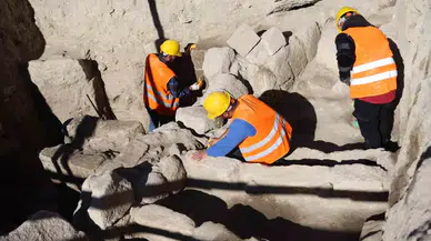 Kapadokya’da Trafiğe Kapatılan Yolun Altından Toplu Mezar Çıktı