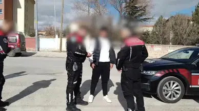 Kayseri’de Kaçakçılara Yönelik "Huzur" Operasyonu: 79 Bin Makaron Ele Geçirildi