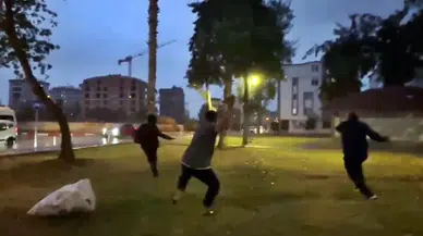 Müezzin ve Cemaati Mescide Sokmayan Eli Bıçaklı Şahıs Tutuklandı