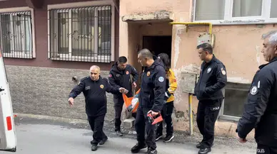 (Özel) Meskende 5 Gündür Mahsur Kalan Yaşlı Çiftin Yardımına Gruplar Yetişti