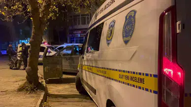 Parktaki Arbedede 2 Kişi Bıçakla Yaralandı