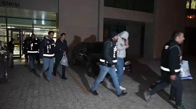 Rüşvetle Sıhhat Raporu Düzenleyen Şebeke Çökertildi: 2’si Doktor 8 Kişi Tutuklandı
