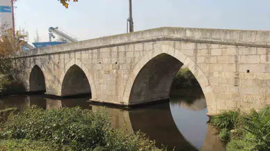 Tarih 50 Metre Yer Değiştirdi