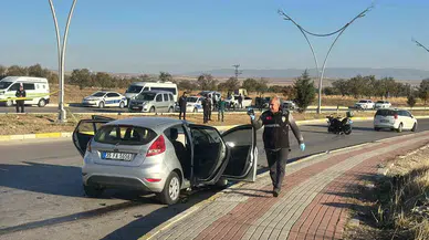 Uşak’ta Yunus Takımları Kaza Yaptı: 2’si Polis 4 Yaralı