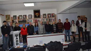 Gençler, Atatürk’ün Mektubunu İnceledi