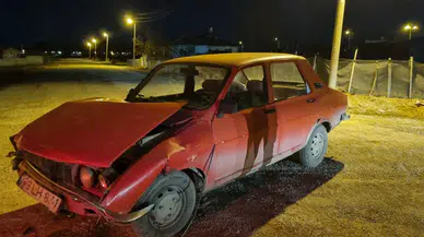 Otomobille Traktör Çarpıştı: İki Yaralı