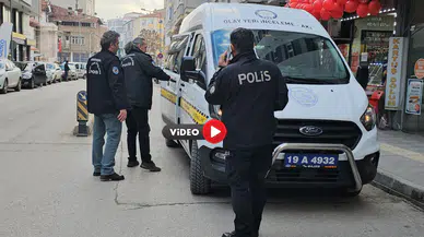 Silah Kazara Ateş Aldı, Hastaneye Kaldırıldı