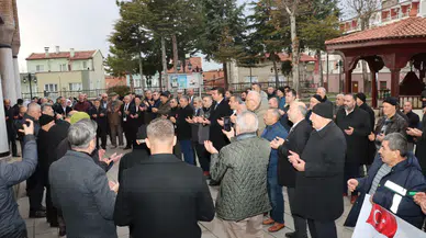 Sungurlu’da Umre Kafilesi Dualarla Uğurlandı