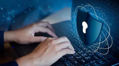Yılbaşı Uyarısı: İnternet Dolandırıcılarına Dikkat