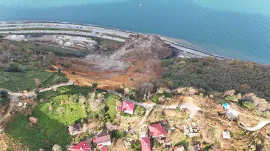 Artvin’de Heyelan Nedeniyle İki Konut Önlem Maksatlı Tahliye Edildi