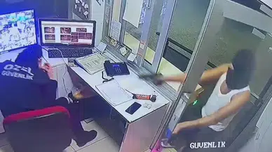 Bayan Güvenlik Görevlisinin Yaşadığı Dehşet Anları Kamerada