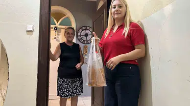 Bayan Muhtardan Örnek Davranış: Atık Yağları Mesken Konut Dolaşarak Topluyor
