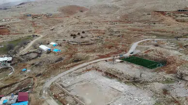 Bir Periyot Hayvanların Yemleri Dahi Helikopterle Taşınıyordu: Terörden Arındırılan Eruh, Hizmetle Anılıyor