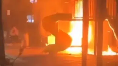 Bursa’da Çocuk Parkı Alevlere Teslim Oldu