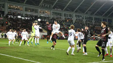 Birer Birer Kayıp Giden Puanlar: 1-1