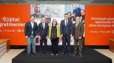 Dijital Öğretmenler Projesiyle Teknoloji ile Güçlenen Öğretmenlerle Dijital Dönüşüme Dayanak