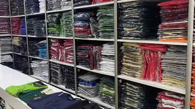 Elazığ’da Okul Kıyafetlerinin Tek Tip Olmasını Esnaf da Olumlu Karşıladı