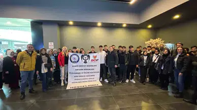Elazığ’da Polis Takımları Öğrencileri Sinemaya Götürdü