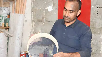 Elek Ustası 32 Yıldır Mesleğini Severek Sürdürüyor