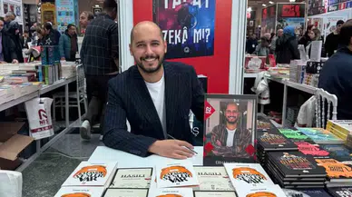 Erhan Keklik, Okurları ve Takipçileriyle Buluştu