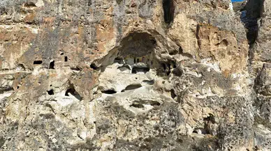 Erzurum’da Kırk Pencereli Mağaraları Keşfedilmeyi Bekliyor