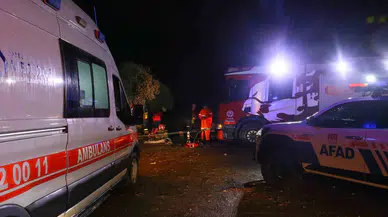 Falezlerden Denize Düşen Araç İçin Gruplar Arama Çalışması Yaptı