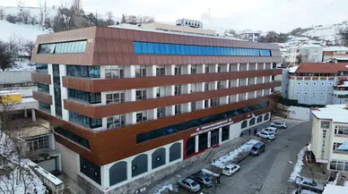 Fizikî ve Nörolojik Hastaların Umudu Olan Merkez Şifa Dağıtıyor
