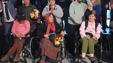 Hatay Büyükşehir Belediyesi Engelli Vatandaşlara Araç Dağıttı
