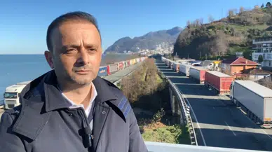 Hopa’daki Tır Yoğunluğu Bitmek Bilmiyor